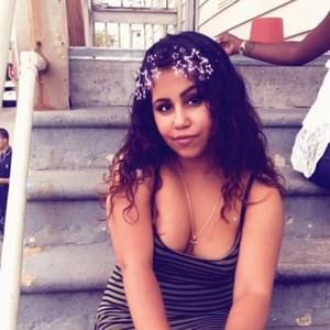 Meet your Posher, Krystal